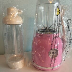 Pink Mini Blender 18 oz and Bottle Set for Home Parties
